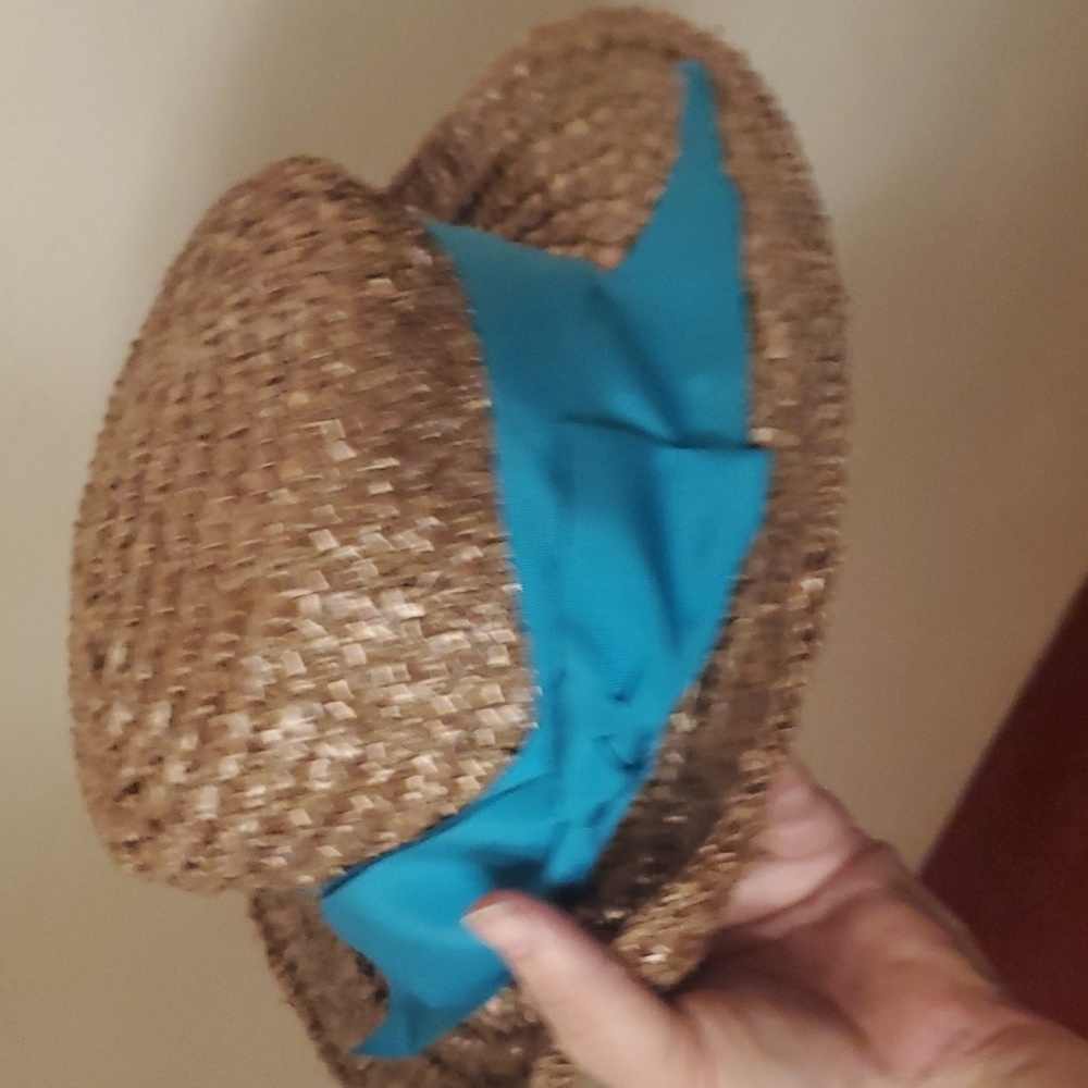 Straw summer hat